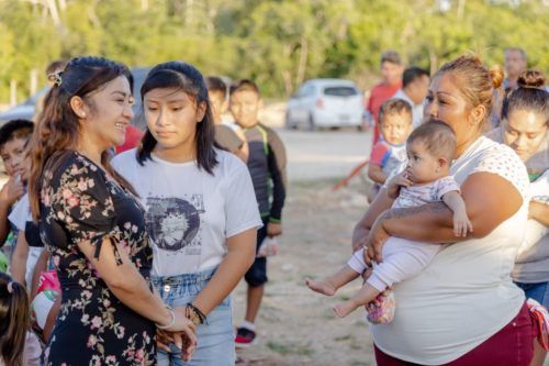 CARAVANA NAVIDEÑA || “Dibuja una Sonrisa” visita las colonias de Tulum