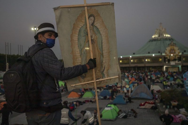 Más de 13.5 millones de peregrinos acudieron a la Basílica de Guadalupe. Foto de EFE
