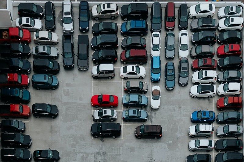 UE autos chocolate Mitsubishi Subaru