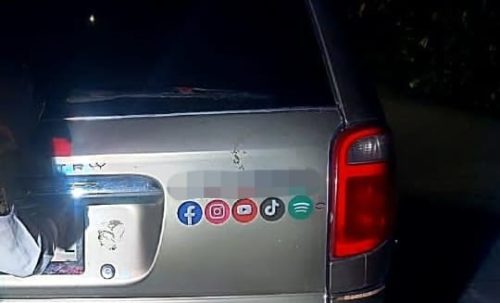 La policía mantiene operativo para liberar zonas peatonales en la avenida Kukulcán