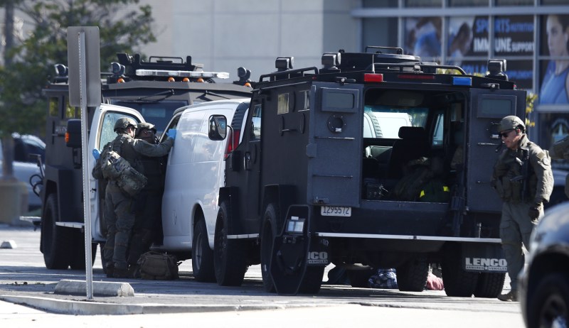 Biden pide apoyo total del FBI a Monterey Park tras el tiroteo masivo - policia-localiza-a-posible-sospechoso-de-tiroteo-en-monterey-park-1024x591