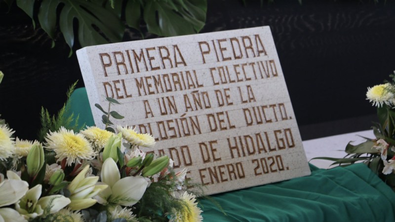 En el abandono, memorial y familias de víctimas de Tlahuelilpan a 4 años de la explosión - primera-piedra-memorial-tlahuelilpan