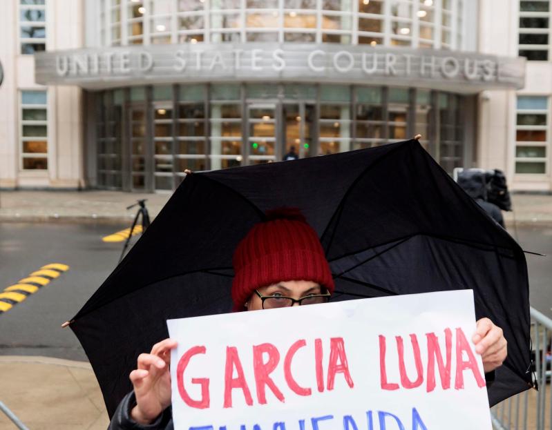 García Luna juicio protesta NY