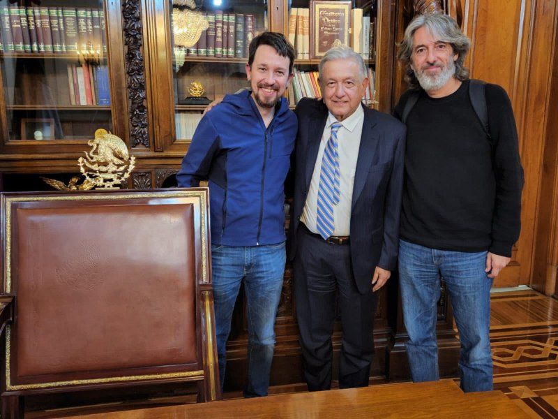López Obrador se reúne con el expolítico español Pablo Iglesias. Foto de Twitter Pablo Iglesias