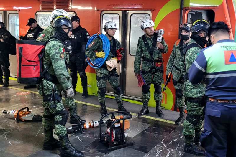 Choque Línea 3 Metro Sedena