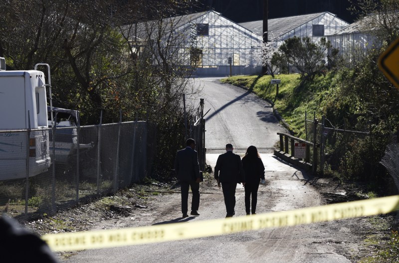 Tiroteo en una granja de California "podría ser" un caso de violencia laboral - confirman-dos-mexicanos-muertos-tras-tiroteos-en-half-moon-bay-california-1024x675