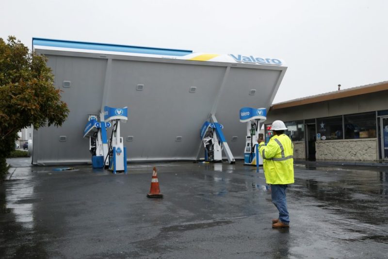 Tormenta en California causa al menos dos muertes y deja a miles sin energía - tormenta-en-california-causa-al-menos-dos-muertes-y-deja-a-miles-sin-energia-1024x683