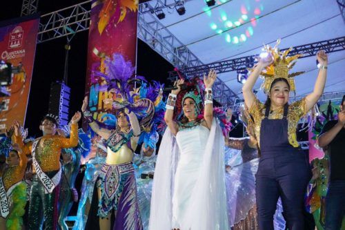 Mara Lezama encabeza colorido y familiar Carnaval Chetumal 2023