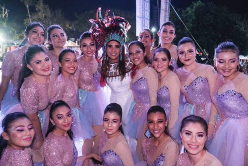 Mara Lezama encabeza colorido y familiar Carnaval Chetumal 2023