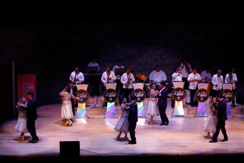Decenas de parejas muestran elegancia del danzón en Zapopan, Jalisco - foro-nacional-danzon-zapopan-jalisco-3-1024x683