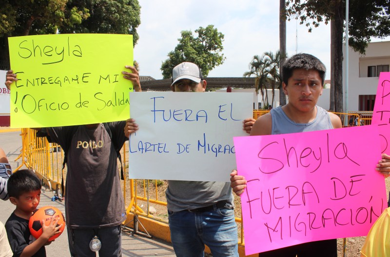 Migrantes en el sur de México exigieron papeles para transitar hacia EE.UU. - migrantes-protesta2-1024x675