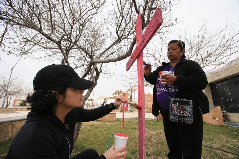feminicidios cruces Memorial Campo Algodonero Ciudad Juárez Chihuahua