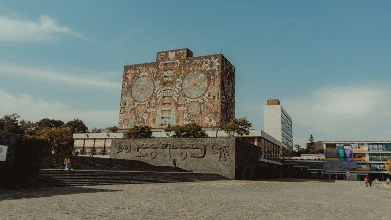 unam Yasmín Esquivel Universidad
