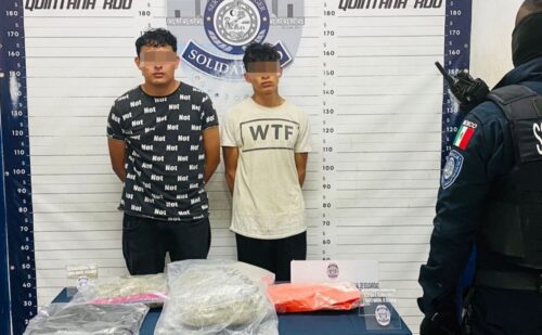 Chetumaleños detenidos en Playa del Carmen por posesión de marihuana