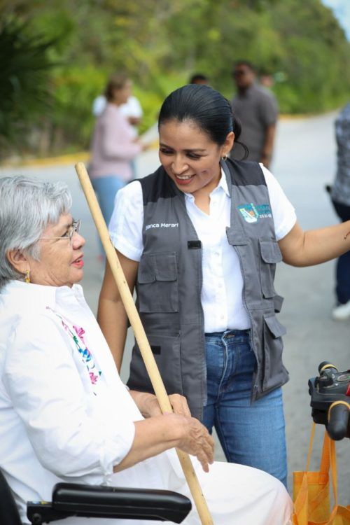 Encabeza Blanca Merari el programa Talacha en tu colonia