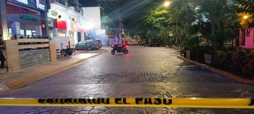 Hieren de bala a un taxista en la Avenida 10 en Playa del Carmen