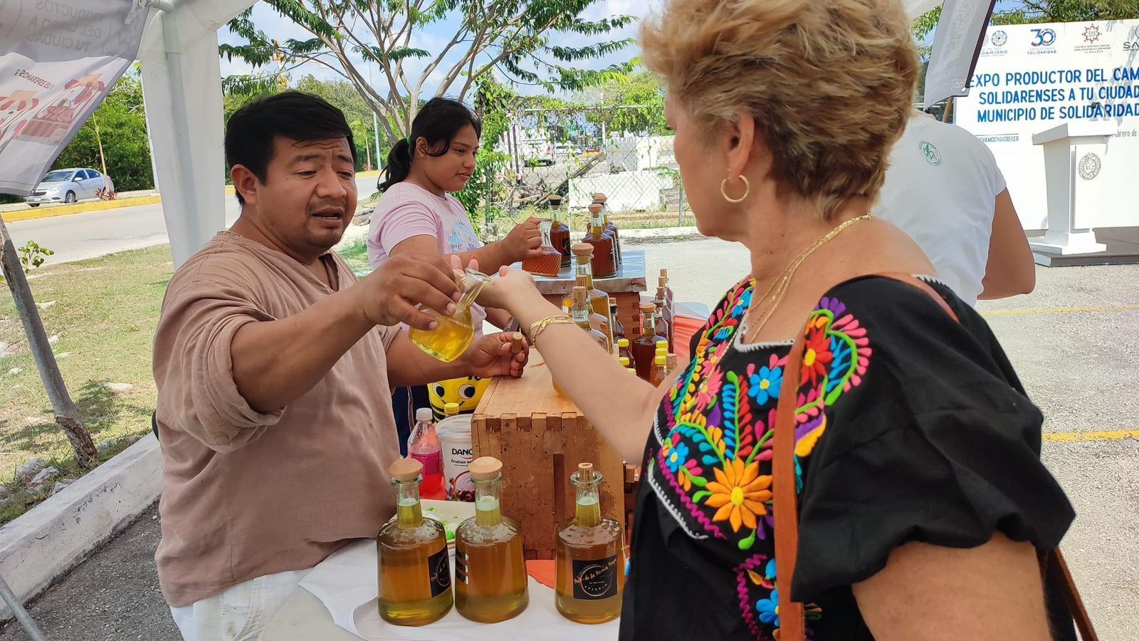 Necesario que productores incursionen en la formalidad para impulsar sus marcas