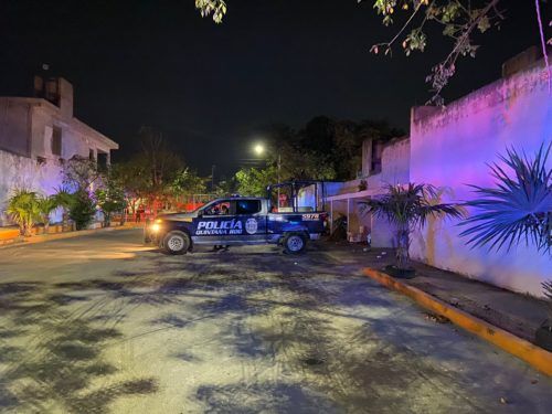 PERTURBADORA VIOLENCIA EN CANCÚN  Abandonan cuerpo ensabanado en Villas del Mar