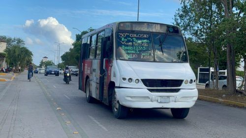 TUCSA se queda corto en el servicio de transporte urbano en Playa del Carmen; quita ruta a Puerto Aventuras