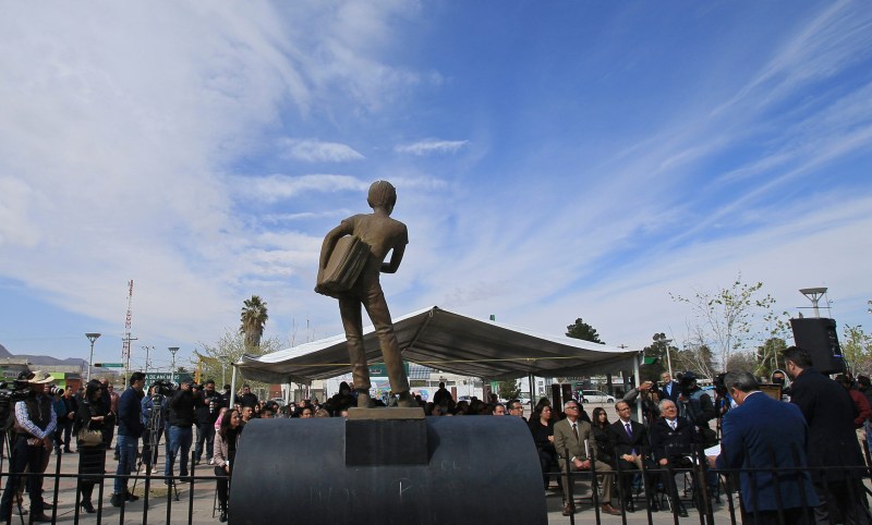 Develan placas de 35 periodistas fallecidos en su mayoría por COVID-19 - 9a5202155f829600cefd195ce21ca0387a8e7355-1024x617