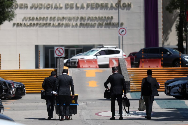 Emilio Lozoya promueve un amparo para evitar juicio por caso Odebrecht - emilio-lozoya-promueve-un-amparo-para-evitar-juicio-por-caso-odebrecht-2-1024x682