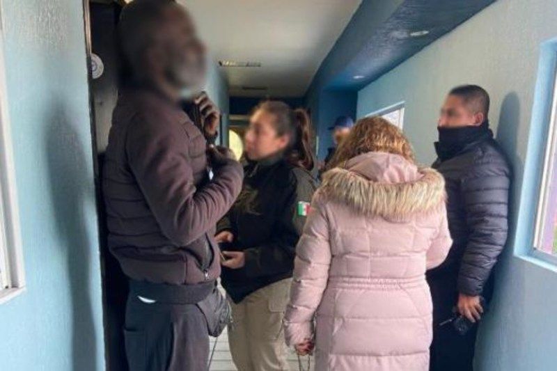 migrantes hacinados hoteles Tijuana INM