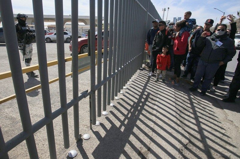 Organizaciones y defensores de DDHH señalan al Estado por muerte de migrantes en Ciudad Juárez. Foto de EFE