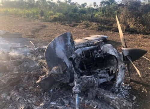 Encuentran narco avioneta calcinada en la selva de Belice