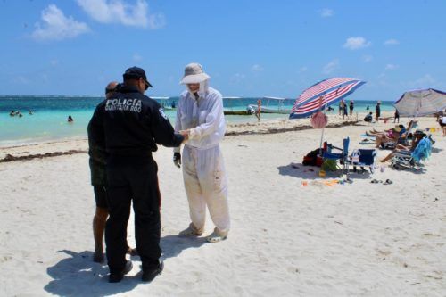 Mantiene Seguridad Pública de Puerto Morelos acercamiento con negocios en la zona turística