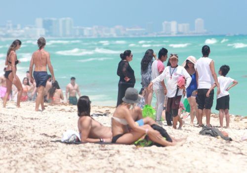 Vigila Protección Civil la seguridad de los bañistas en playas de Cancún