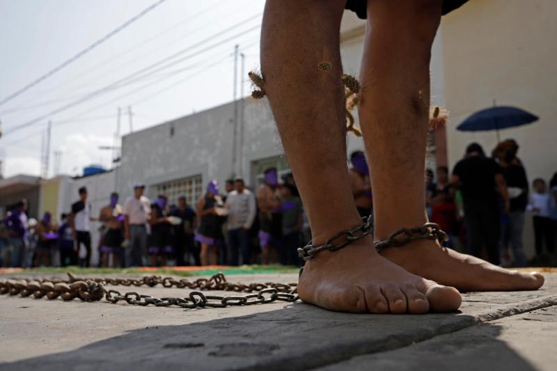 Engrillados, la dolorosa tradición de Viernes Santo en Atlixco, Puebla - ccafed9b030e9bdb9cc0ca11b5b45428fd4f3958w-1024x683