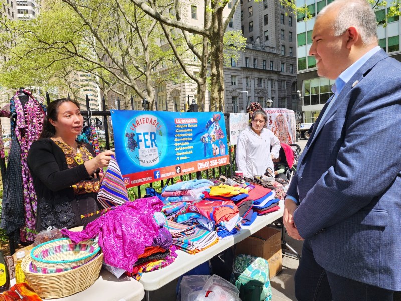 Indígenas latinoamericanos piden los permisos para vender sus artesanías en Nueva York - indigenas-latinoamericanos-piden-los-permisos-para-vender-sus-artesanias-en-nueva-york-2-1024x768