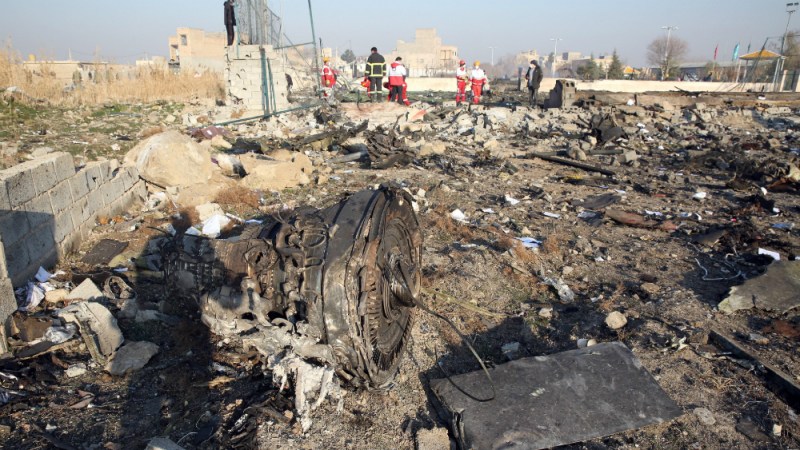 Irán condena a 10 militares a la cárcel por el derribo del avión ucraniano - avion-ucraniano-teheran-iran