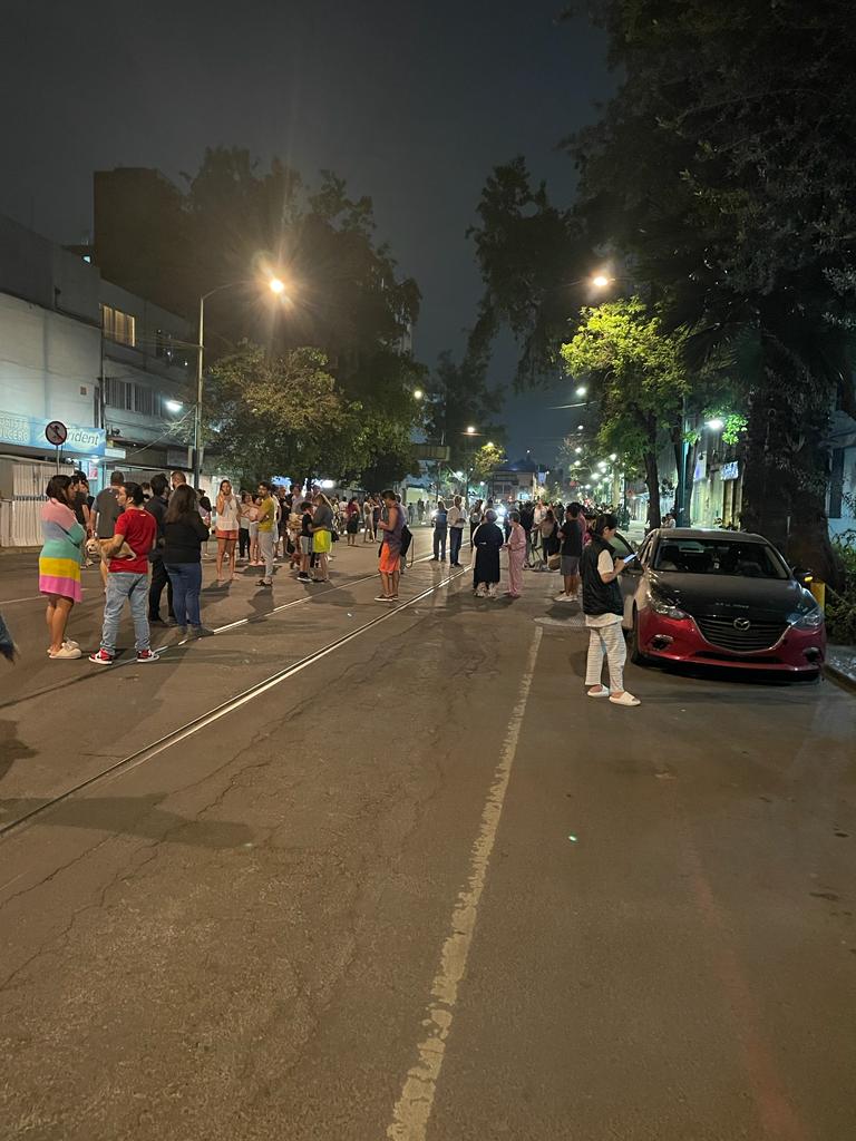 Se registra sismo magnitud 5.5 con epicentro en Puerto Escondido; se activa alerta en CDMX - sismo2