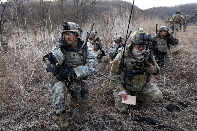 Seúl, Tokio y Washington inician maniobras antisubmarino - continuan-las-maniobras-entre-los-ejercitos-de-corea-del-sur-y-ee-uu-en-la-peninsula-1024x683