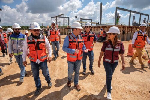 Mara Lezama supervisa avances de la estación Cancún Aeropuerto del Tren Maya