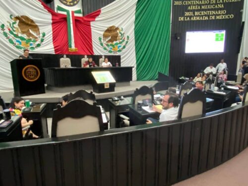 Modifican la Constitución para tener diputados de 18 años en Quintana Roo