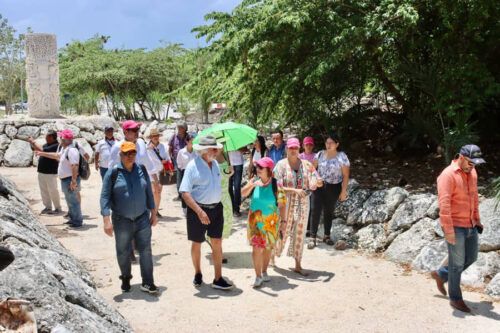 Invita Gobierno de Puerto Morelos a alcaldes brasileños a visitar el destino