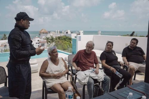 Refuerza Seguridad Pública de Puerto Morelos vínculos con restauranteros