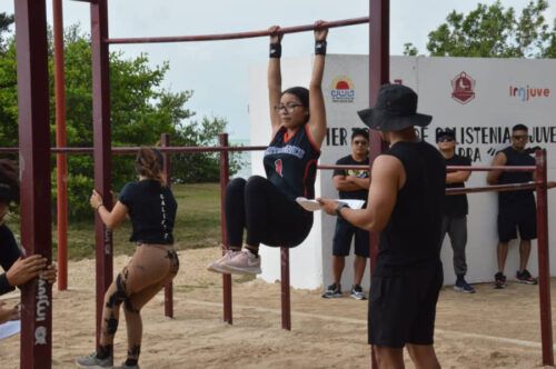Gran respuesta de jóvenes al Primer Torneo de Calistenia batalla de Barras IMJUVE 2023