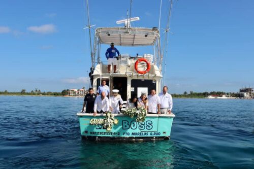 Encabeza Blanca Merari conmemoración de la Marina en Puerto Morelos