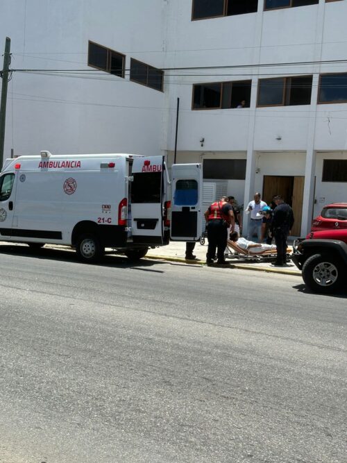 Mandan al hospital a estudiantes de enfermería, no a prácticas sino como pacientes