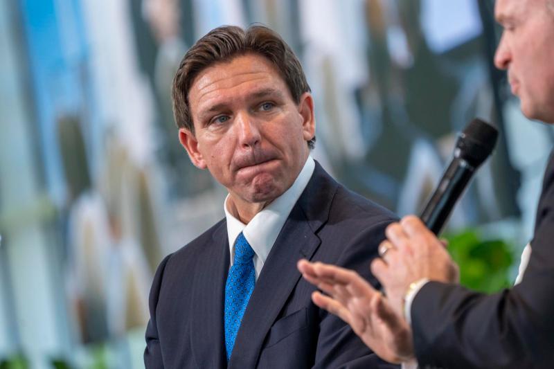 Trump amplía su ventaja sobre DeSantis a pesar de la acusación federal - ron-desantis-florida-1024x683