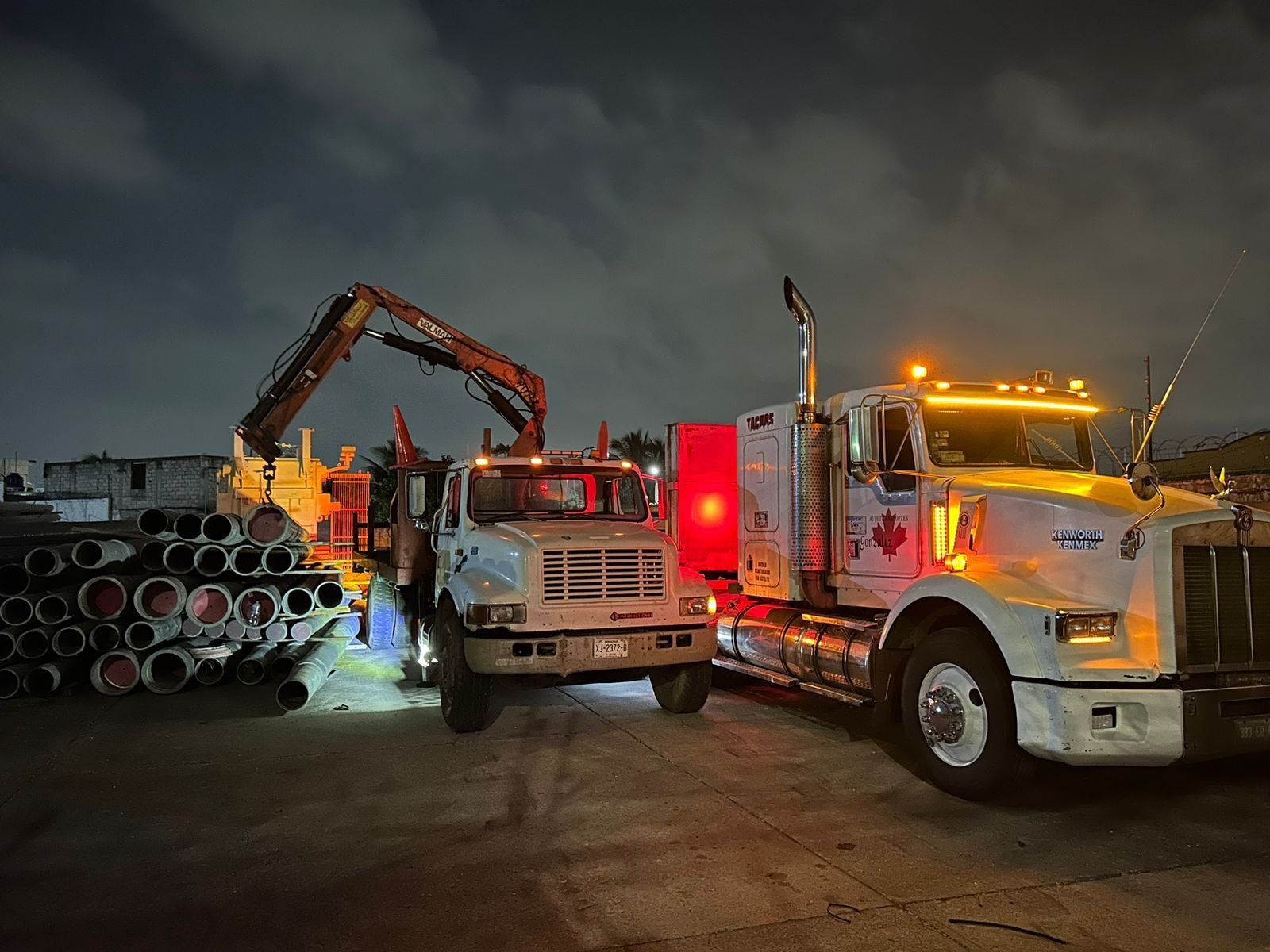 CFE restablece servicio de luz a 40 % de afectados por huracán Otis en Guerrero CFE restablece servicio de luz a 40 % de afectados por huracán Otis en Guerrero
