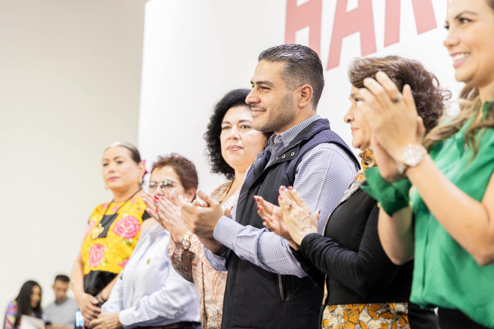 Que decida el pueblo: López Obrador sobre García Harfuch Que decida el pueblo: López Obrador sobre García Harfuch
