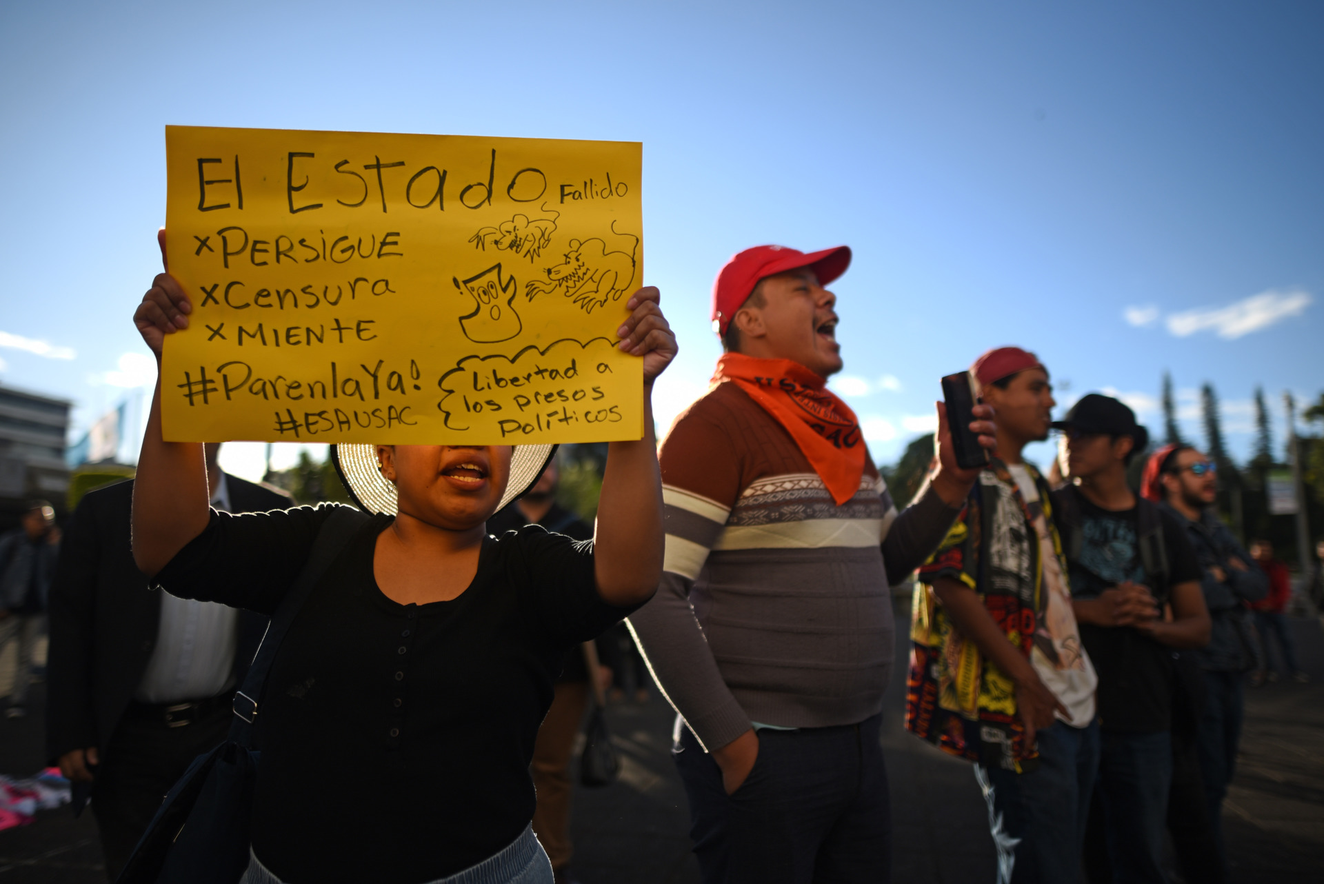 América Latina ante una “nueva modalidad de golpe de Estado”, advierte Daniel Zovatto