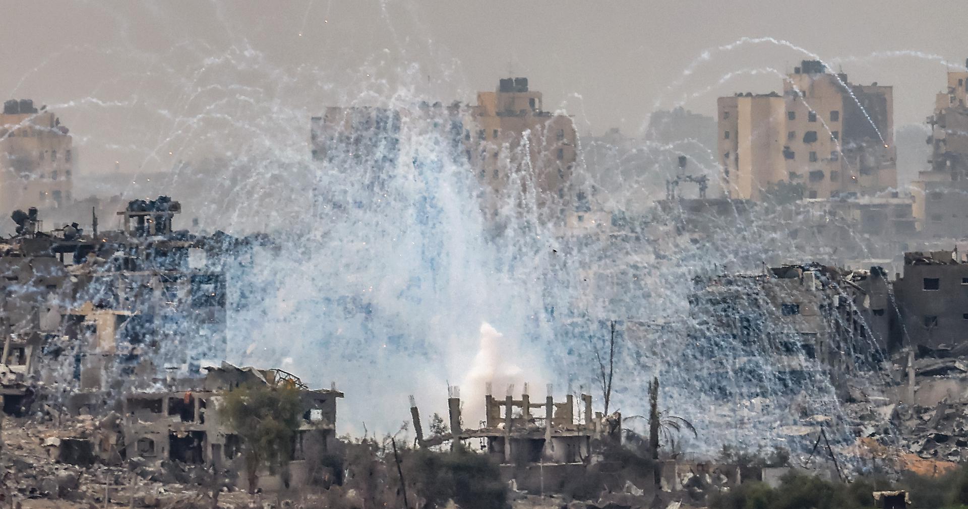 Mexicana Michelle Ravel ya salió de la Franja de Gaza: AMLO Mexicana Michelle Ravel ya salió de la Franja de Gaza: AMLO