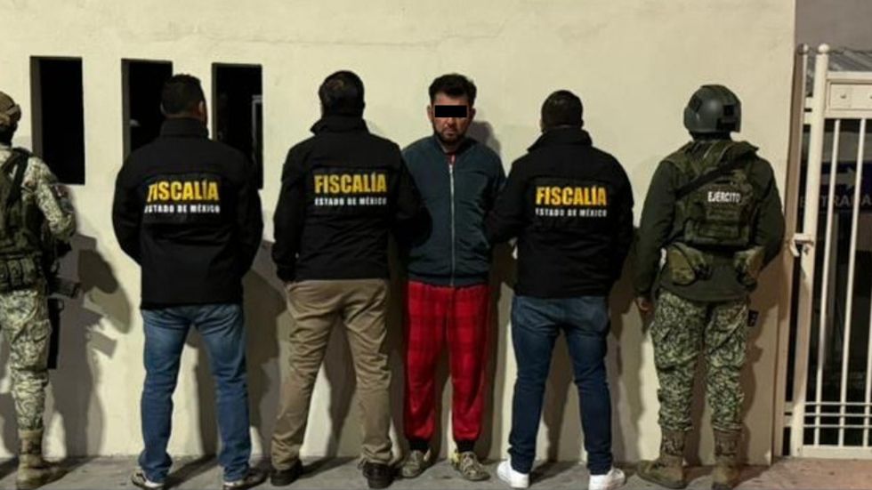 Detienen por secuestro a coordinador de Asesores de exedil de Toluca Detienen por secuestro a coordinador de Asesores de exedil de Toluca