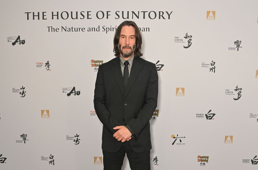 Encapuchados se metieron a robar la casa de Keanu Reeves