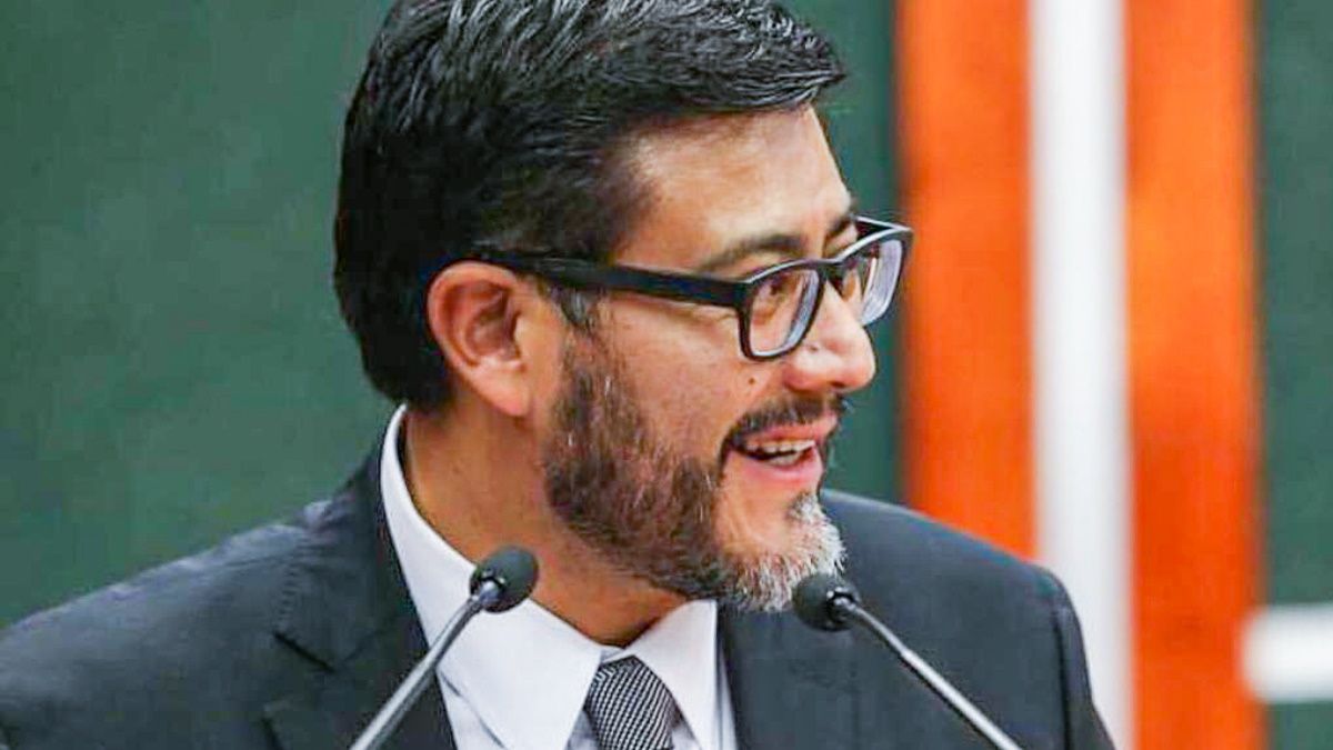 Magistrado Reyes Rodríguez Mondragón niega renuncia al TEPJF Magistrado Reyes Rodríguez Mondragón niega renuncia al TEPJF